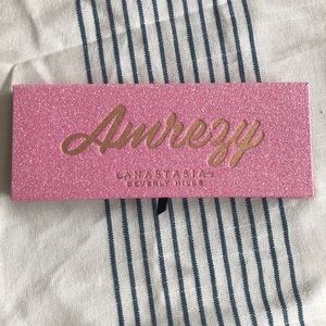 Anastasia Beverly Hills Ambrezy Palette